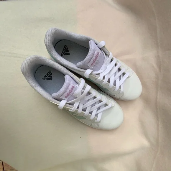 Adidas Women's White and Light Green Sneakers - Picture 10 of 13